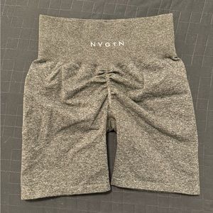 NVGTN Scrunch Khaki Green